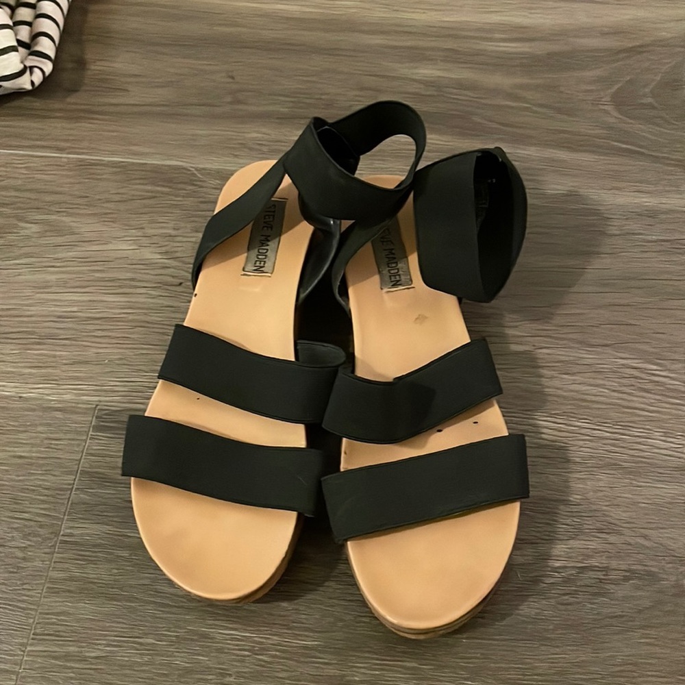 Steve Madden sandals